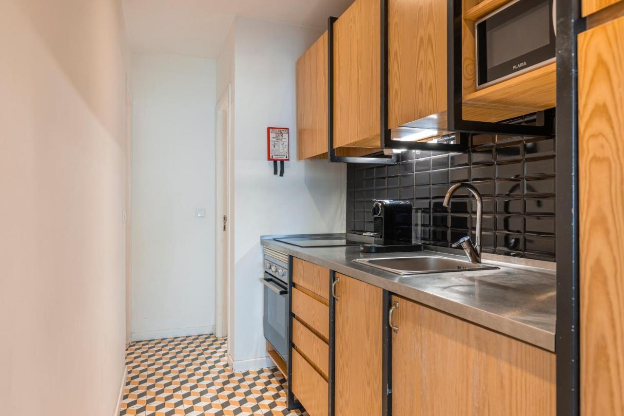 Alfama'S Heart Apartment By Lovelystay Lisboa Εξωτερικό φωτογραφία