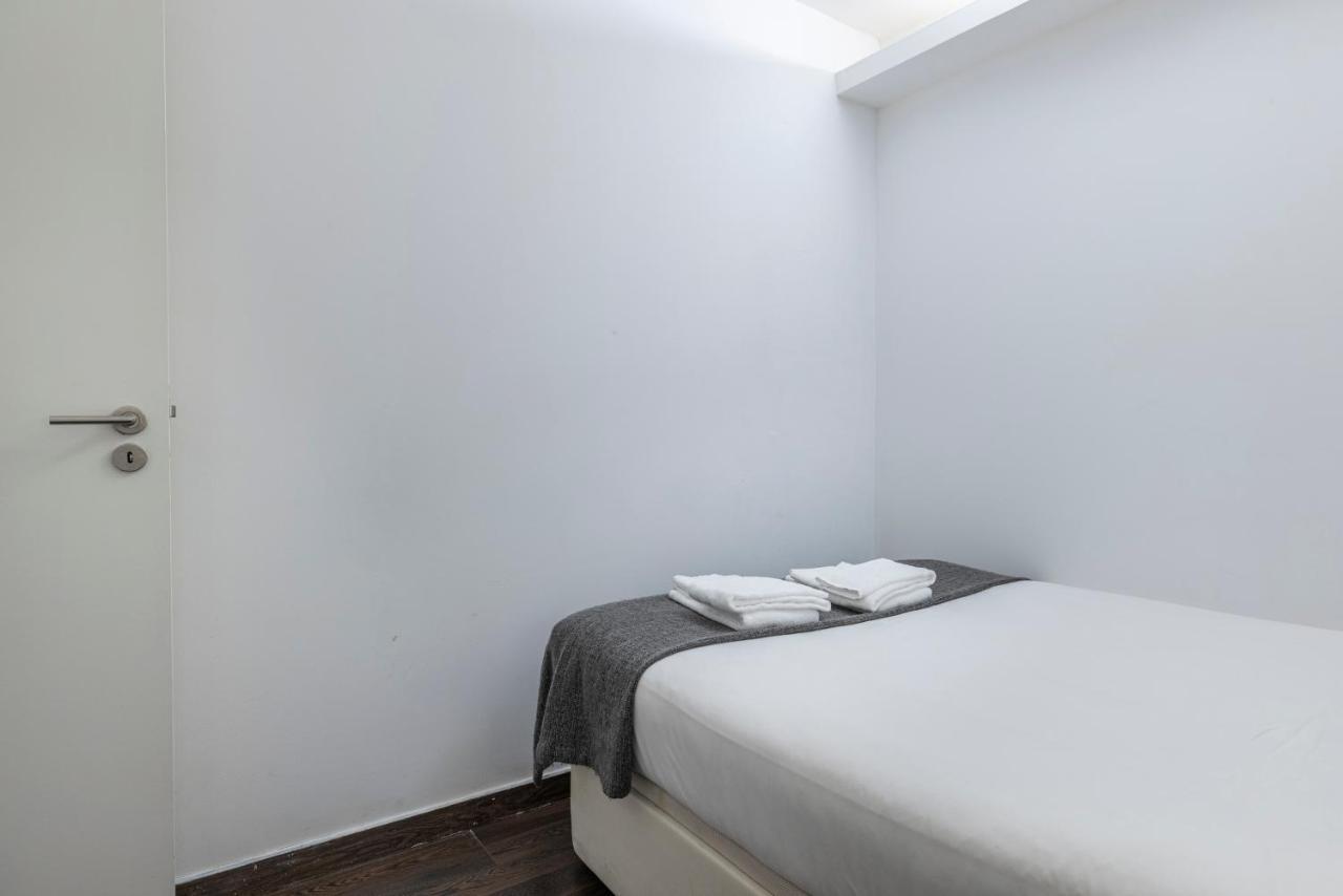 Alfama'S Heart Apartment By Lovelystay Lisboa Εξωτερικό φωτογραφία