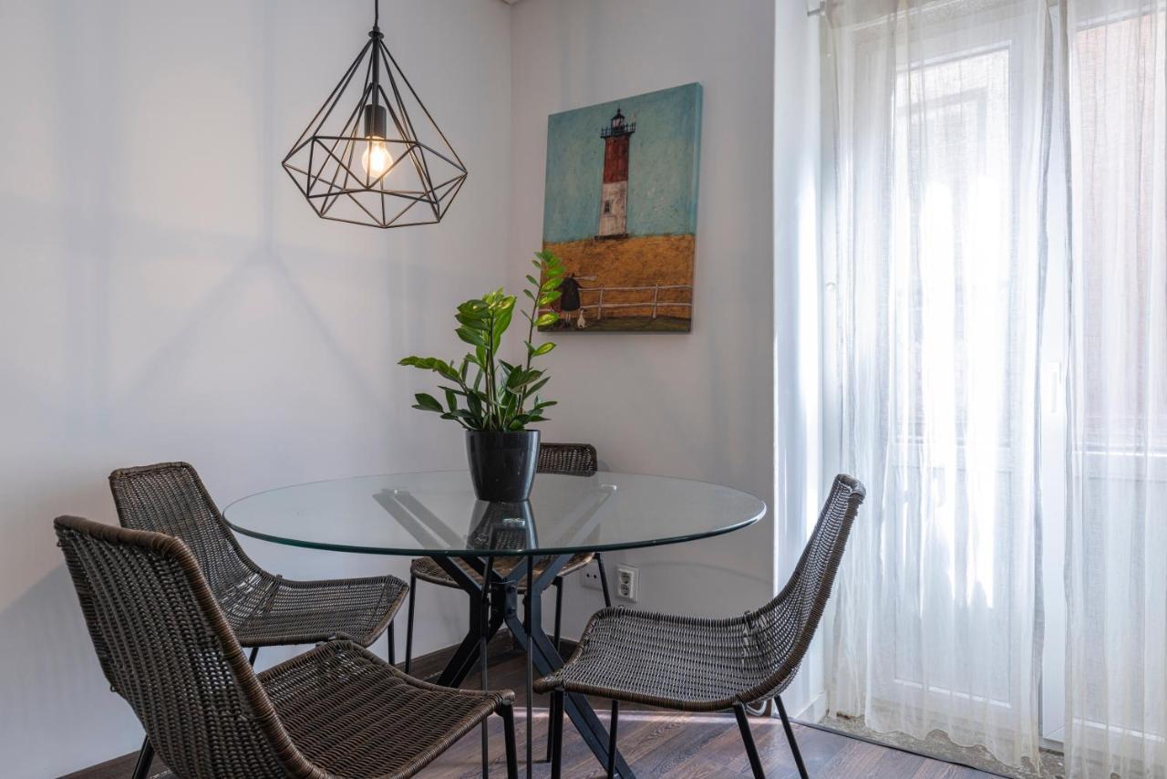 Alfama'S Heart Apartment By Lovelystay Lisboa Εξωτερικό φωτογραφία